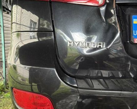 Чорний Хендай Санта Фе, об'ємом двигуна 2.19 л та пробігом 150 тис. км за 8000 $, фото 4 на Automoto.ua