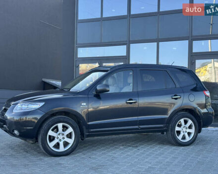 Черный Хендай Санта Фе, объемом двигателя 2.19 л и пробегом 222 тыс. км за 7999 $, фото 6 на Automoto.ua
