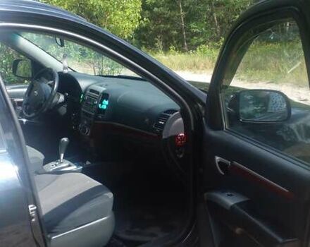 Черный Хендай Санта Фе, объемом двигателя 2.66 л и пробегом 245 тыс. км за 9000 $, фото 18 на Automoto.ua