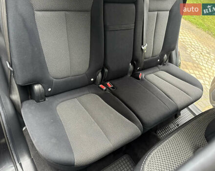 Черный Хендай Санта Фе, объемом двигателя 2.2 л и пробегом 243 тыс. км за 8999 $, фото 31 на Automoto.ua