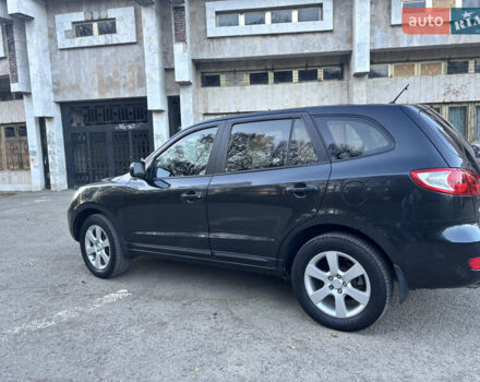 Черный Хендай Санта Фе, объемом двигателя 2.19 л и пробегом 215 тыс. км за 8500 $, фото 4 на Automoto.ua