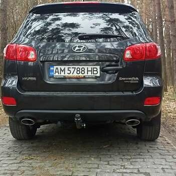 Черный Хендай Санта Фе, объемом двигателя 2.2 л и пробегом 249 тыс. км за 10300 $, фото 11 на Automoto.ua