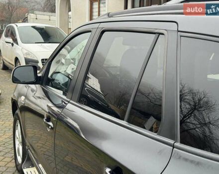 Черный Хендай Санта Фе, объемом двигателя 2.2 л и пробегом 243 тыс. км за 8999 $, фото 51 на Automoto.ua