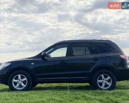 Черный Хендай Санта Фе, объемом двигателя 2.2 л и пробегом 282 тыс. км за 9500 $, фото 3 на Automoto.ua