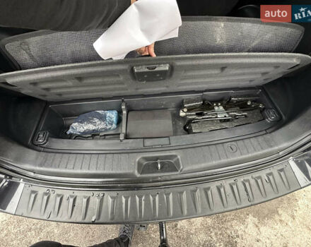 Черный Хендай Санта Фе, объемом двигателя 2.19 л и пробегом 303 тыс. км за 9999 $, фото 34 на Automoto.ua