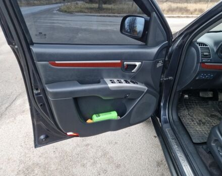 Чорний Хендай Санта Фе, об'ємом двигуна 2.2 л та пробігом 217 тис. км за 9300 $, фото 13 на Automoto.ua