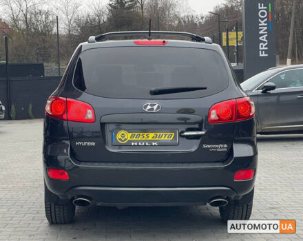 Черный Хендай Санта Фе, объемом двигателя 2.2 л и пробегом 161 тыс. км за 11300 $, фото 4 на Automoto.ua