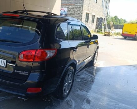 Чорний Хендай Санта Фе, об'ємом двигуна 2.7 л та пробігом 283 тис. км за 8000 $, фото 4 на Automoto.ua