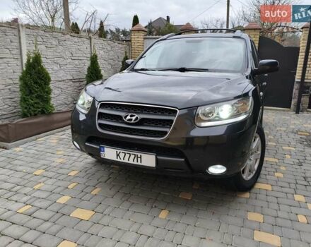 Черный Хендай Санта Фе, объемом двигателя 2.2 л и пробегом 296 тыс. км за 9799 $, фото 1 на Automoto.ua