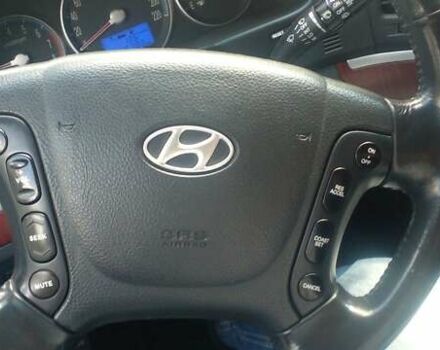 Черный Хендай Санта Фе, объемом двигателя 2.66 л и пробегом 245 тыс. км за 9000 $, фото 22 на Automoto.ua