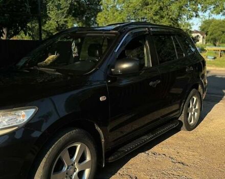 Черный Хендай Санта Фе, объемом двигателя 2.19 л и пробегом 293 тыс. км за 9500 $, фото 4 на Automoto.ua