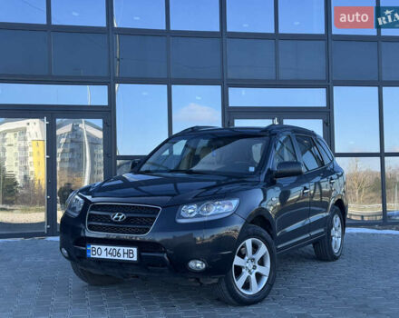 Черный Хендай Санта Фе, объемом двигателя 2.19 л и пробегом 222 тыс. км за 7999 $, фото 1 на Automoto.ua
