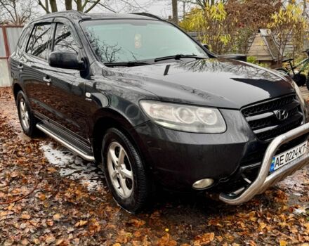 Черный Хендай Санта Фе, объемом двигателя 2.2 л и пробегом 150 тыс. км за 10500 $, фото 4 на Automoto.ua