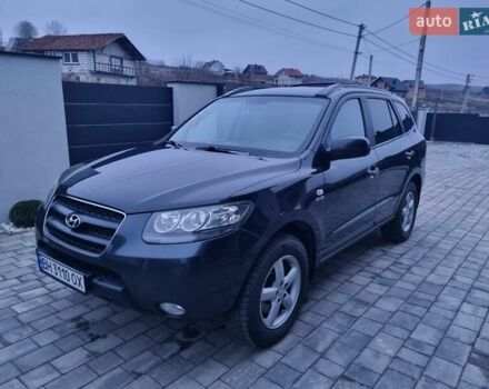 Черный Хендай Санта Фе, объемом двигателя 2.19 л и пробегом 310 тыс. км за 10200 $, фото 5 на Automoto.ua