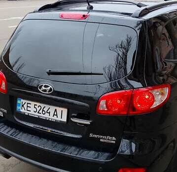 Черный Хендай Санта Фе, объемом двигателя 2.19 л и пробегом 210 тыс. км за 9900 $, фото 3 на Automoto.ua