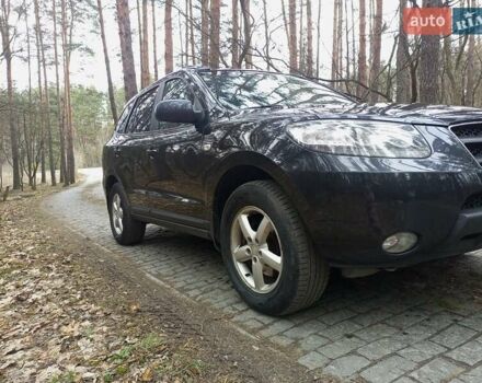 Черный Хендай Санта Фе, объемом двигателя 2.2 л и пробегом 249 тыс. км за 10300 $, фото 6 на Automoto.ua