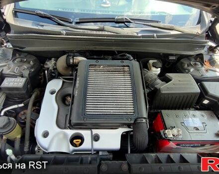 Чорний Хендай Санта Фе, об'ємом двигуна 2.2 л та пробігом 135 тис. км за 9900 $, фото 6 на Automoto.ua