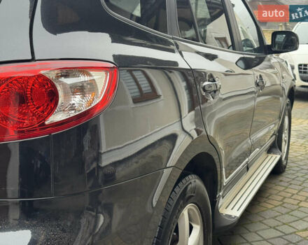 Черный Хендай Санта Фе, объемом двигателя 2.2 л и пробегом 243 тыс. км за 8999 $, фото 56 на Automoto.ua