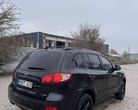 Черный Хендай Санта Фе, объемом двигателя 2.2 л и пробегом 400 тыс. км за 3900 $, фото 4 на Automoto.ua