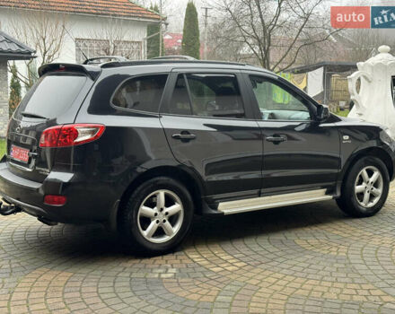 Черный Хендай Санта Фе, объемом двигателя 2.2 л и пробегом 243 тыс. км за 8999 $, фото 6 на Automoto.ua