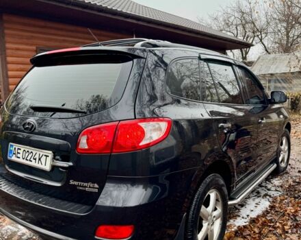 Черный Хендай Санта Фе, объемом двигателя 2.2 л и пробегом 150 тыс. км за 10500 $, фото 5 на Automoto.ua
