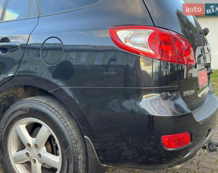 Чорний Хендай Санта Фе, об'ємом двигуна 2.2 л та пробігом 243 тис. км за 9450 $, фото 48 на Automoto.ua
