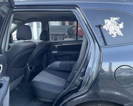 Чорний Хендай Санта Фе, об'ємом двигуна 2.2 л та пробігом 318 тис. км за 5173 $, фото 5 на Automoto.ua