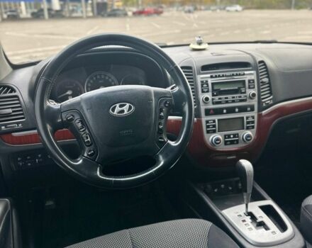 Чорний Хендай Санта Фе, об'ємом двигуна 0 л та пробігом 137 тис. км за 10500 $, фото 6 на Automoto.ua