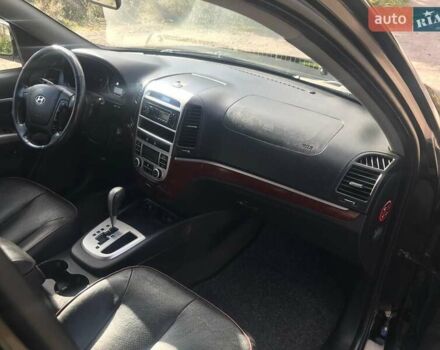 Черный Хендай Санта Фе, объемом двигателя 2.2 л и пробегом 264 тыс. км за 10800 $, фото 15 на Automoto.ua