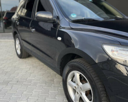 Черный Хендай Санта Фе, объемом двигателя 2.19 л и пробегом 235 тыс. км за 9999 $, фото 7 на Automoto.ua