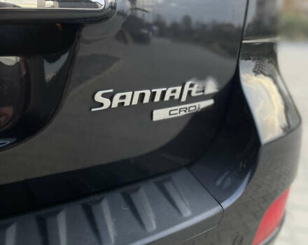 Черный Хендай Санта Фе, объемом двигателя 2.19 л и пробегом 235 тыс. км за 9999 $, фото 12 на Automoto.ua