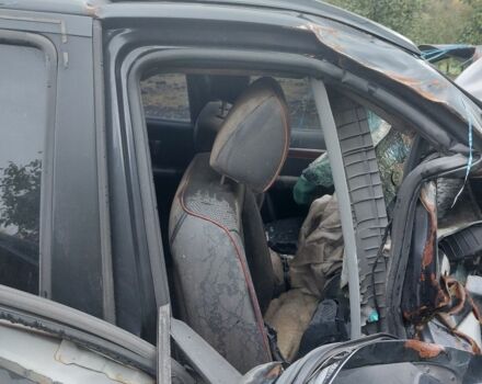 Хендай Санта Фе 2008 в Кропивницком (Кировограде) на Automoto.ua Черный Хендай Санта Фе, объемом двигателя 2.2 л и пробегом 280 тыс. км за 1800 $, фото 7 на Automoto.ua