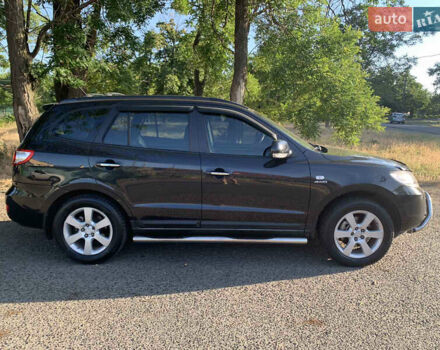 Черный Хендай Санта Фе, объемом двигателя 2.2 л и пробегом 245 тыс. км за 10500 $, фото 1 на Automoto.ua