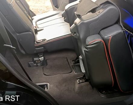 Черный Хендай Санта Фе, объемом двигателя 2.7 л и пробегом 107 тыс. км за 9300 $, фото 8 на Automoto.ua