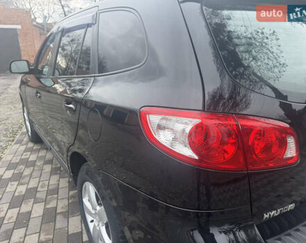 Черный Хендай Санта Фе, объемом двигателя 2.66 л и пробегом 223 тыс. км за 7900 $, фото 14 на Automoto.ua