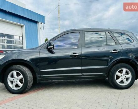 Черный Хендай Санта Фе, объемом двигателя 2.2 л и пробегом 250 тыс. км за 10200 $, фото 5 на Automoto.ua