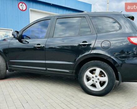 Черный Хендай Санта Фе, объемом двигателя 2.2 л и пробегом 250 тыс. км за 10200 $, фото 2 на Automoto.ua