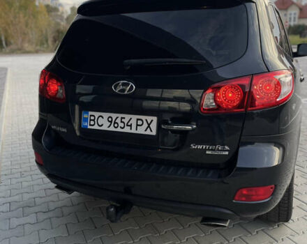 Черный Хендай Санта Фе, объемом двигателя 2.19 л и пробегом 235 тыс. км за 9999 $, фото 9 на Automoto.ua