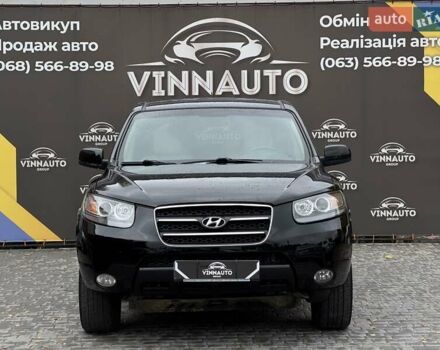 Черный Хендай Санта Фе, объемом двигателя 2.7 л и пробегом 361 тыс. км за 8300 $, фото 4 на Automoto.ua