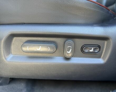 Черный Хендай Санта Фе, объемом двигателя 2.2 л и пробегом 262 тыс. км за 9450 $, фото 10 на Automoto.ua