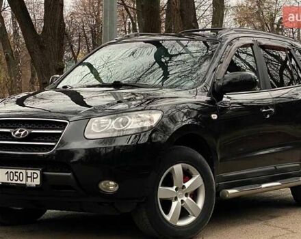 Черный Хендай Санта Фе, объемом двигателя 2.7 л и пробегом 307 тыс. км за 8900 $, фото 3 на Automoto.ua