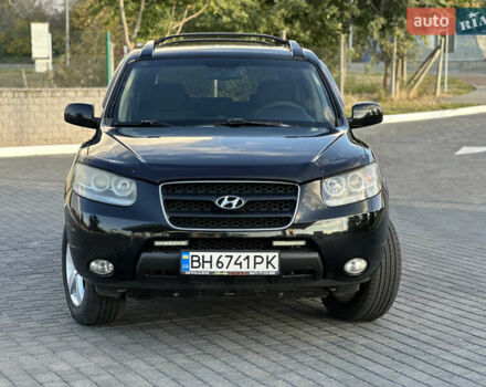 Чорний Хендай Санта Фе, об'ємом двигуна 2.7 л та пробігом 197 тис. км за 10000 $, фото 11 на Automoto.ua