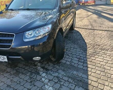 Черный Хендай Санта Фе, объемом двигателя 2.19 л и пробегом 179 тыс. км за 10300 $, фото 5 на Automoto.ua