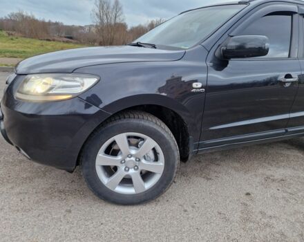 Черный Хендай Санта Фе, объемом двигателя 0 л и пробегом 217 тыс. км за 9300 $, фото 1 на Automoto.ua