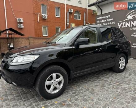 Черный Хендай Санта Фе, объемом двигателя 2.7 л и пробегом 361 тыс. км за 8300 $, фото 9 на Automoto.ua