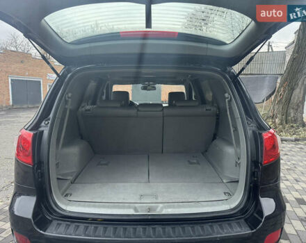 Черный Хендай Санта Фе, объемом двигателя 2.66 л и пробегом 223 тыс. км за 7900 $, фото 31 на Automoto.ua