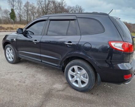 Черный Хендай Санта Фе, объемом двигателя 0 л и пробегом 217 тыс. км за 9300 $, фото 5 на Automoto.ua