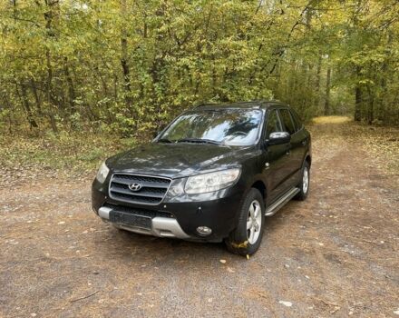 Черный Хендай Санта Фе, объемом двигателя 2.2 л и пробегом 200 тыс. км за 6000 $, фото 2 на Automoto.ua