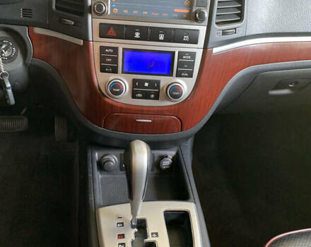 Черный Хендай Санта Фе, объемом двигателя 2.2 л и пробегом 245 тыс. км за 10500 $, фото 15 на Automoto.ua