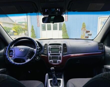 Чорний Хендай Санта Фе, об'ємом двигуна 2.2 л та пробігом 250 тис. км за 10200 $, фото 9 на Automoto.ua